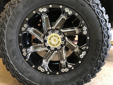 Moto Metal Wheel with Mickey Thompson Baha Tire mounted
